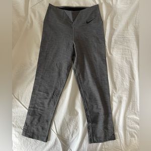 Nike Dri Fit Crop Leggings